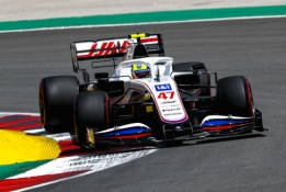 T. Glockas: dabartinę „Haas“ galima sulyginti su „Marussia“