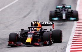„Mercedes“ įvardijo pagrindinę „Red Bull“ bolido problemą