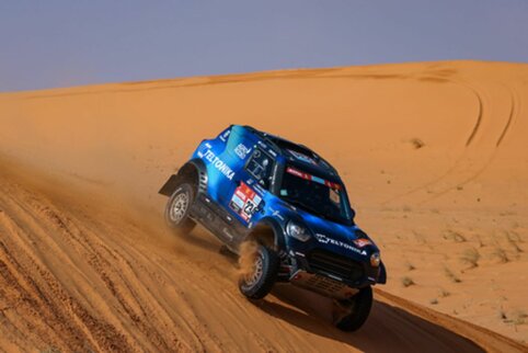 V. Žala pardavė savo Dakaro automobilį