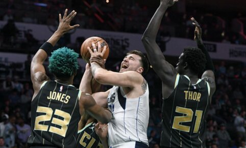„Mavericks“ artėja prie fiasko: antrą kartą iš eilės nusileido NBA autsaideriams