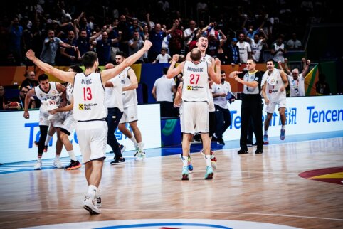 Puikų žaidimą demonstravę serbai – pasaulio čempionato finale